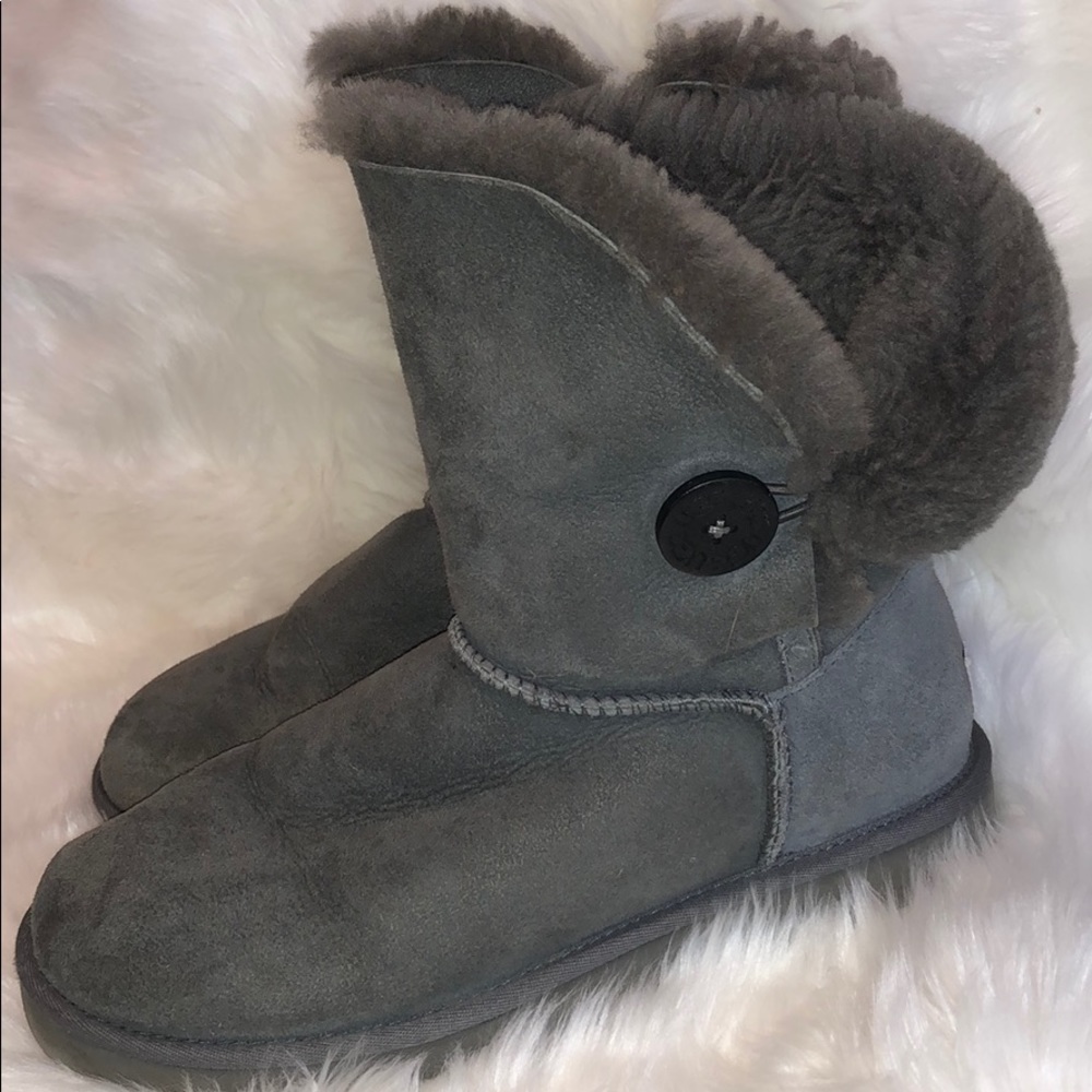 Ugg suede boots grey